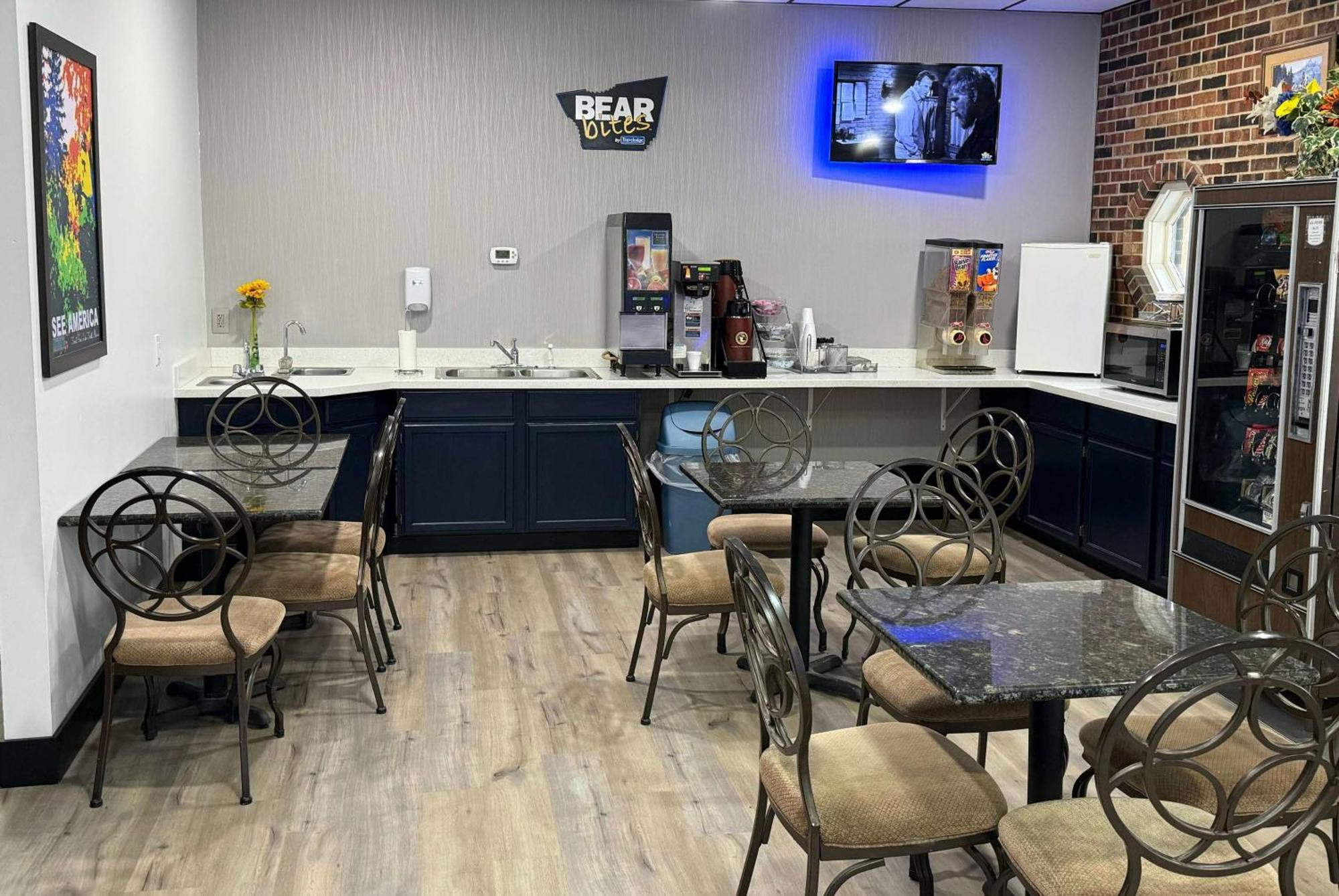 Hotel Travelodge By Wyndham Airport Platte Platte City