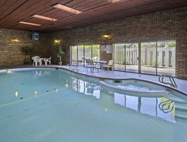 Travelodge By Wyndham Airport Platte *